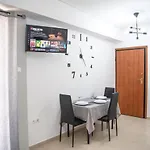 C3 Modern Spartan Apartment Sparta