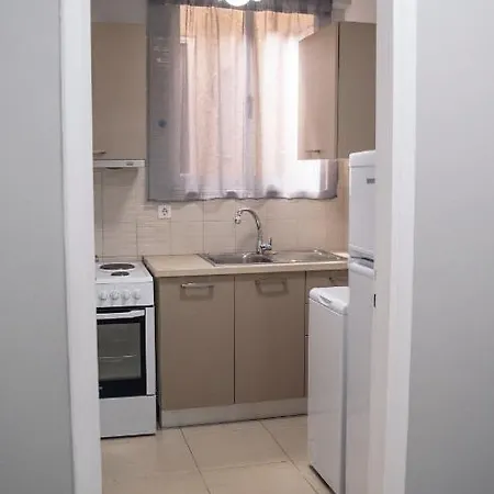 Apartment C3 Modern Spartan