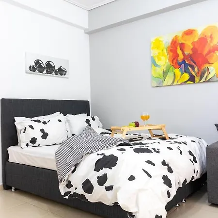 Apartment C3 Modern Spartan *